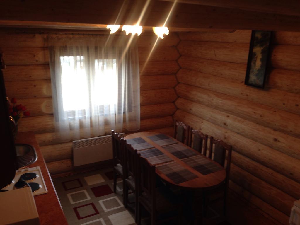 Smerekovyi Dvir Polyana  Oda fotoğraf